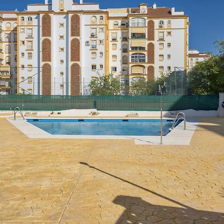 Sur Suites Alhambra Фуeнхирола Екстериор снимка